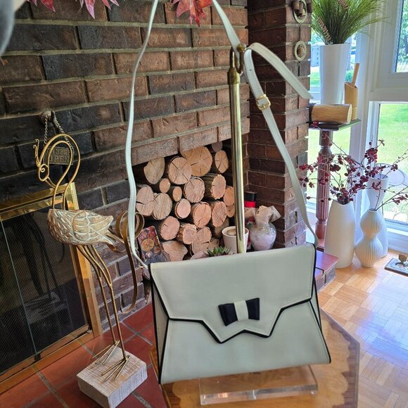 Vintage Handbags - Holt Renfrew - Vintage White & Black Leather Crossbody Purse with Bow Detail​